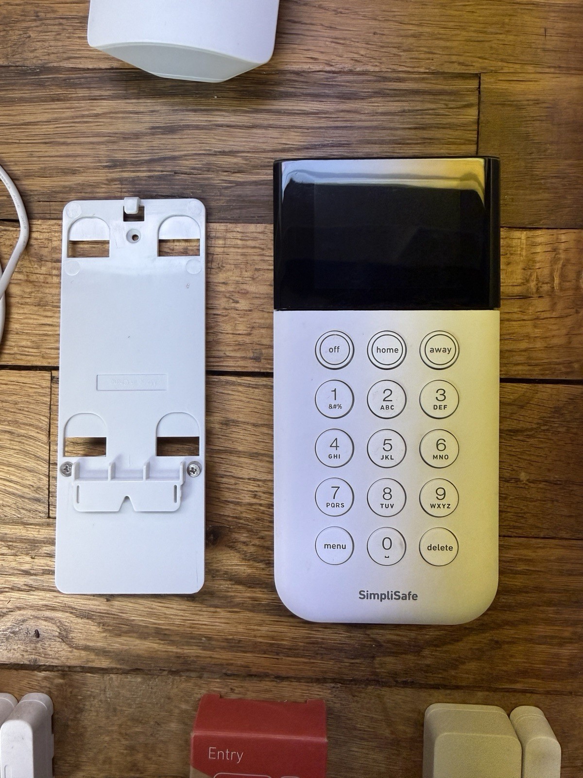 SimpliSafe Home Security System Base Station Keypad Motion and 3 Entry Sensors