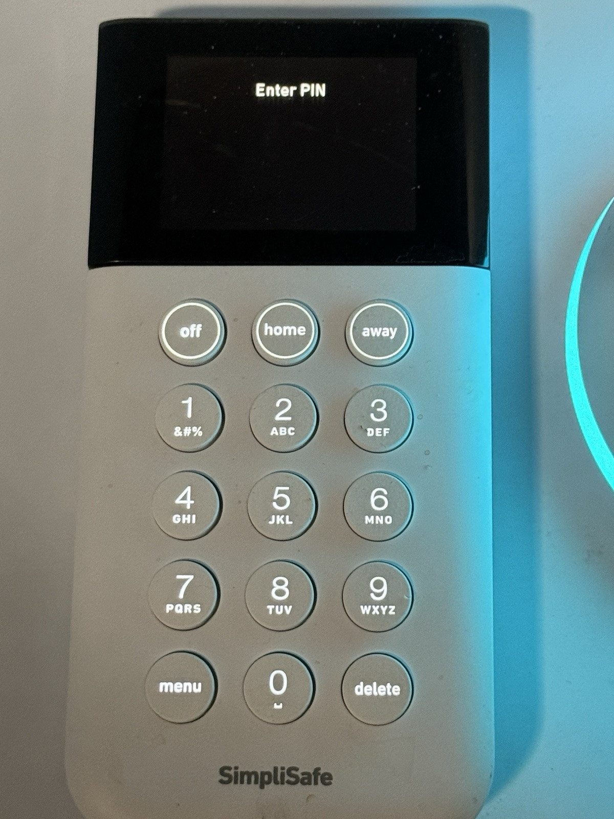SimpliSafe Home Security System Base Station SSBS3 With Keypad SSKP3
