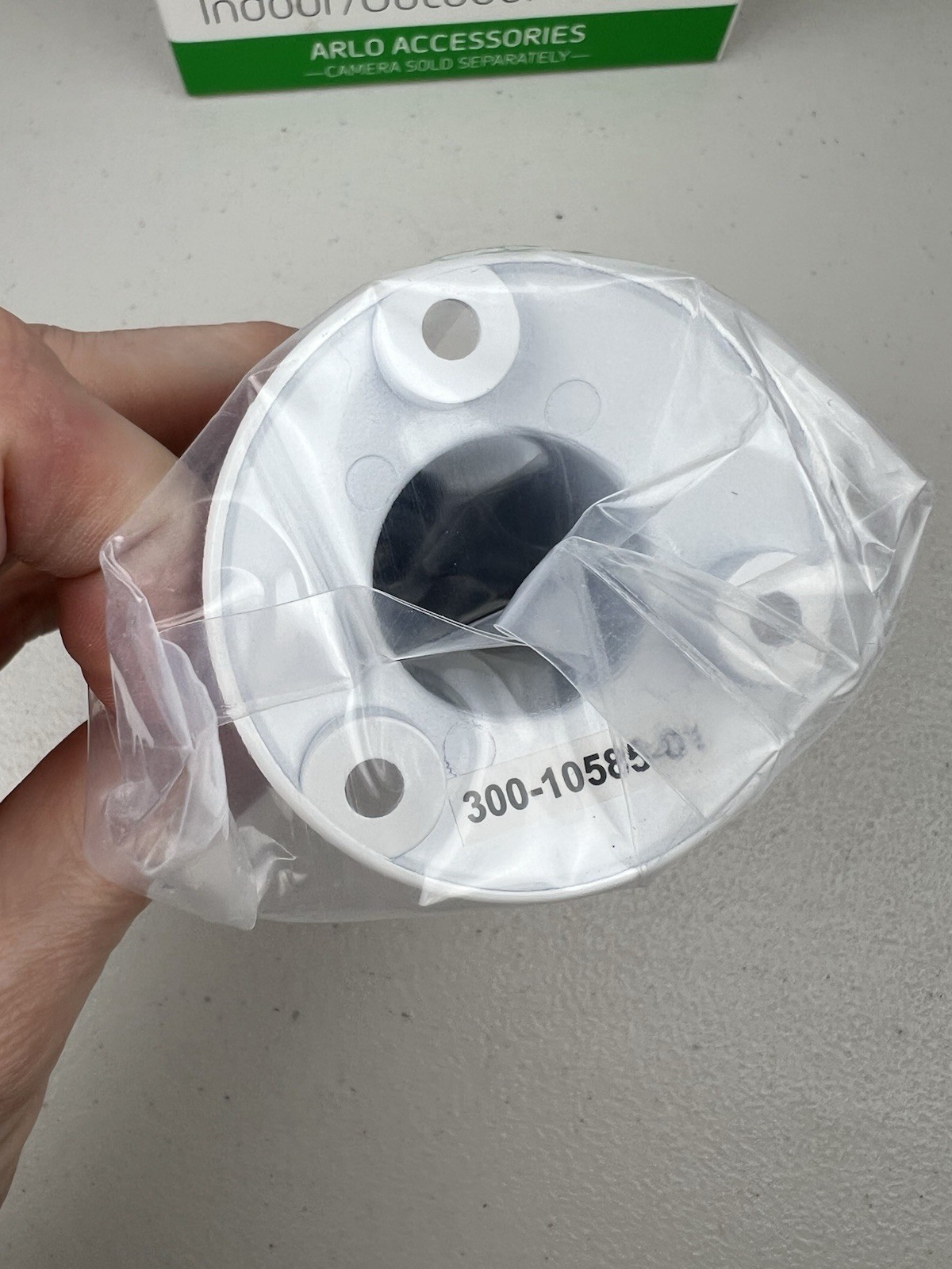 2 Arlo VMA1000 Adjustable Indoor Outdoor Mounts Compatible with Arlo Cameras