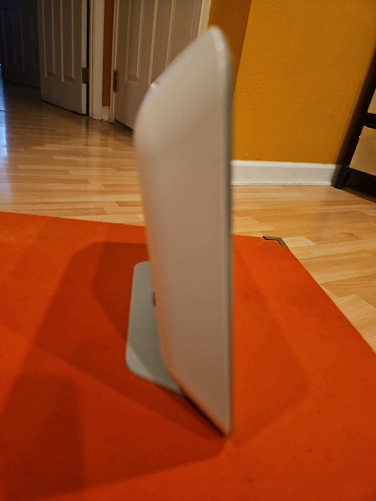 Netgear Arlo VMB3000 Base Station w/Power Adapter, Parts Or Repair – (READ)
