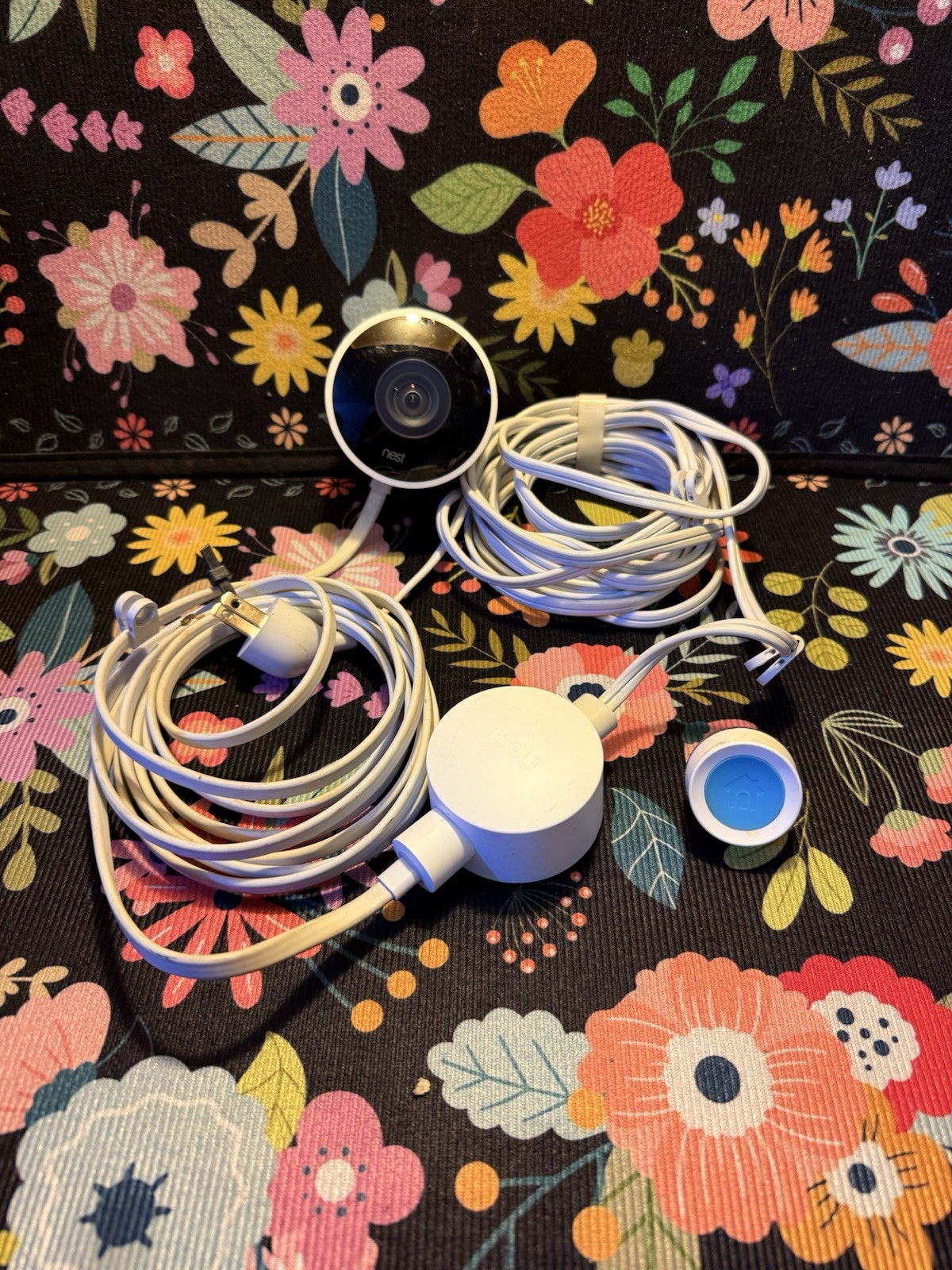Google Nest Outdoor Security Cameras Wi-Fi Wired 1080P NC2100ES