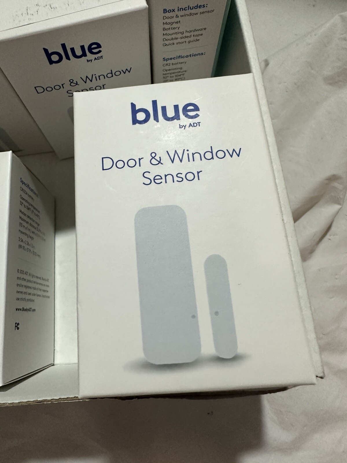 BLUE BY ADT SMART HOME HUB OUTDOOR CAMERA DOOR & WINDOW SENSOR+ Motion
