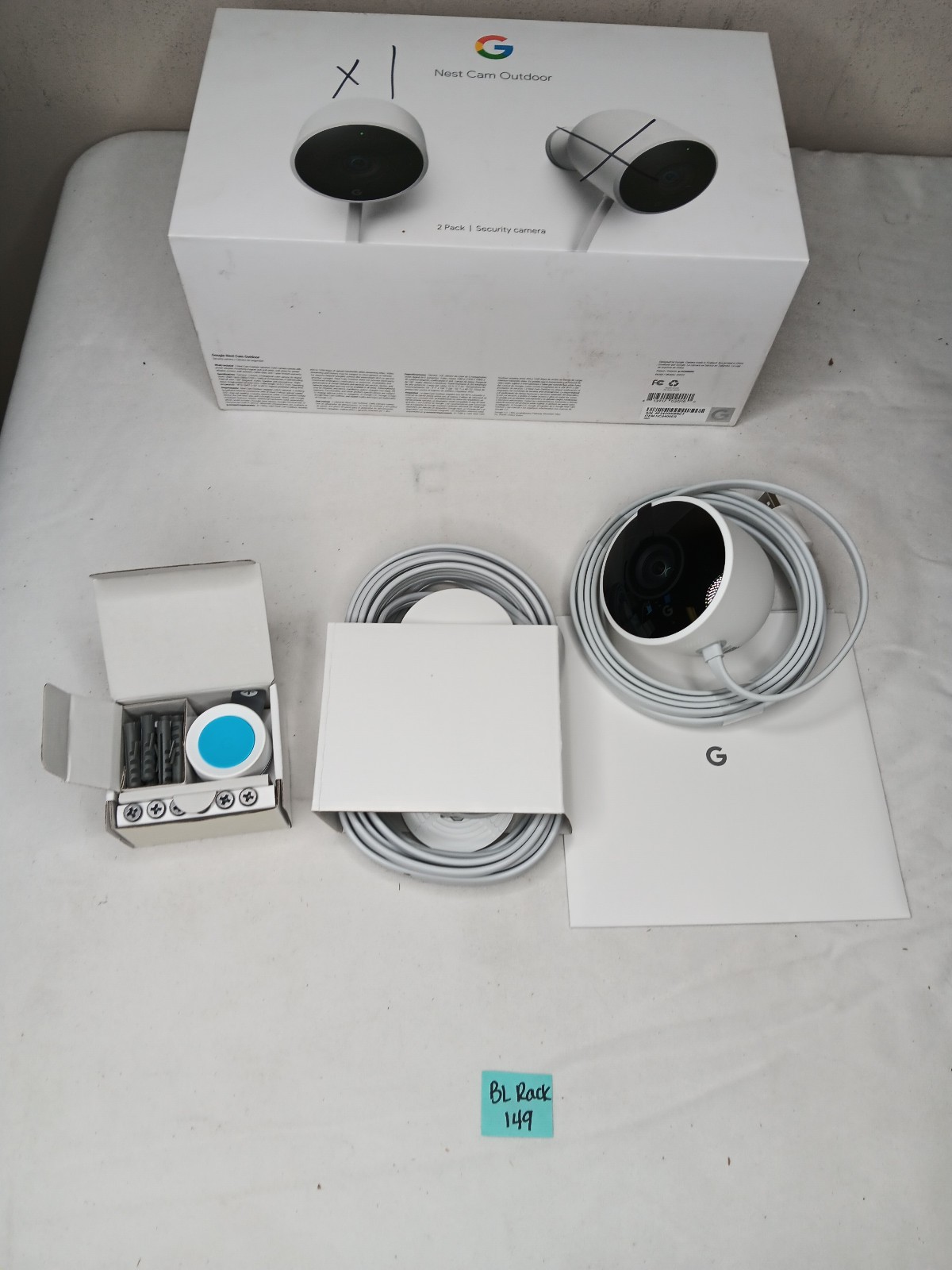 (1 Camera Only) NEST Cam Outdoor Smart Security Camera NC2400ES