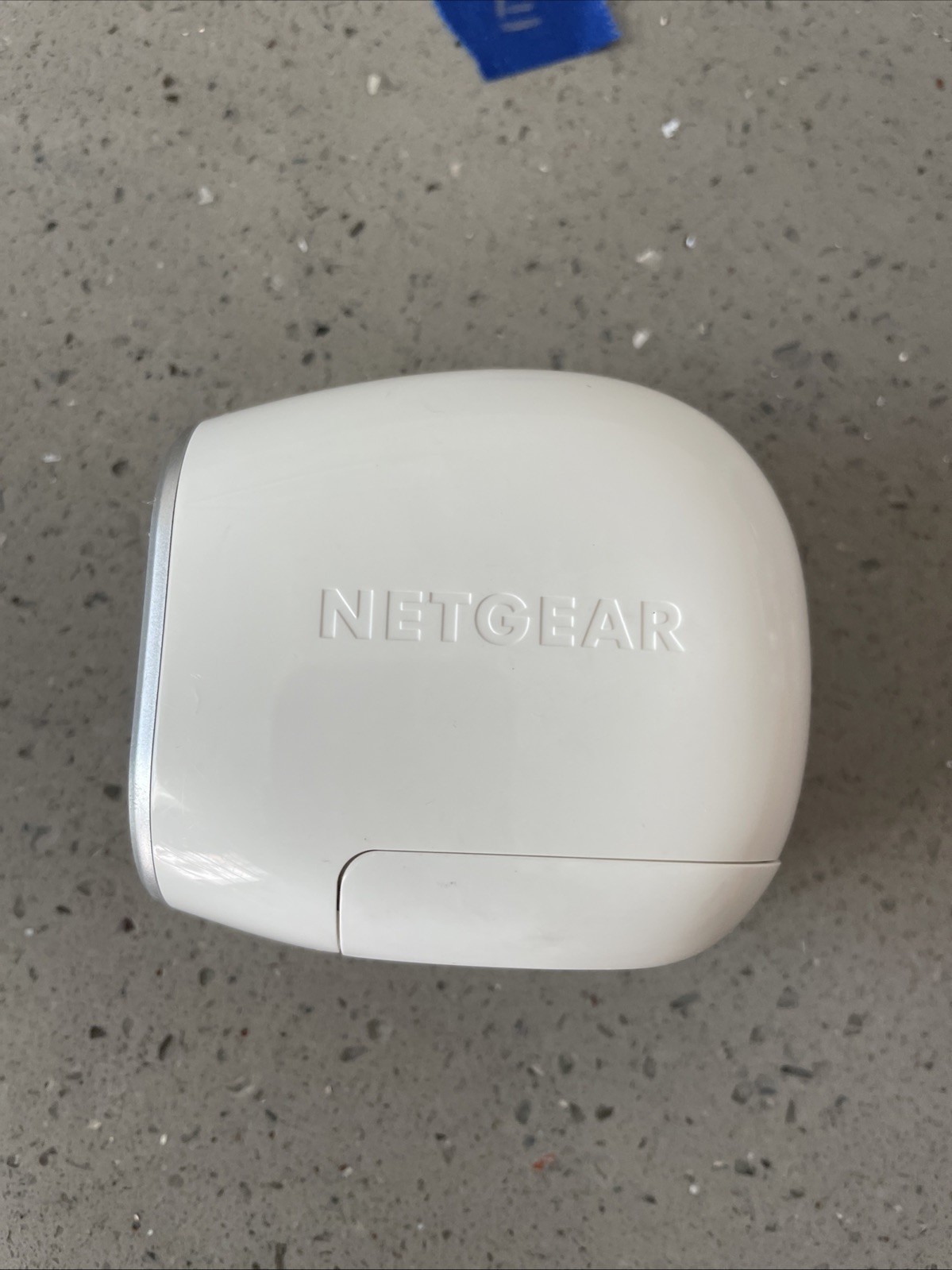 (M) Arlo NETGEAR VMC3030 HD Security Camera Magnetic