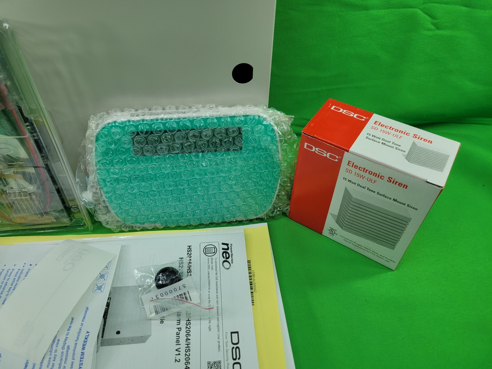 DSC HS32-51CP01 PowerSeries Wireless Alarm System Kit