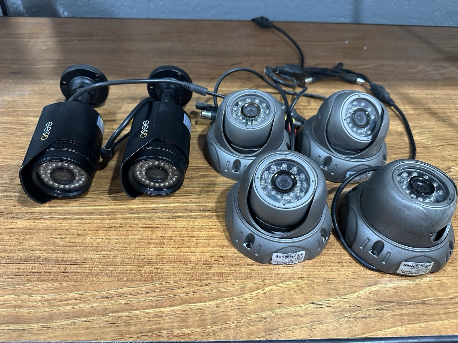 16 Ch H.264 DVR Security System Bundle Lot w/ 2TB Toshiba HDD & 6 Cameras BNC