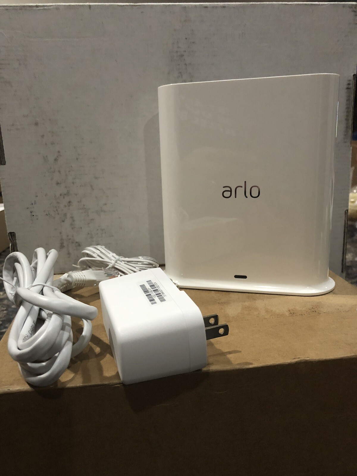 Arlo Ultra Smart Hub For Arlo Pro 2, 3, Ultra Base Station VMB4540