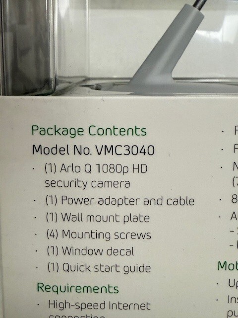 Arlo Q VMC3040-100NAS 1080p HD Wireless Security Camera with Audio Indoor