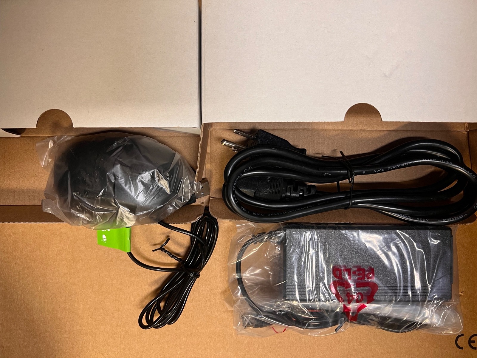BRAND NEW Defender 4K Model 4K2T8B6