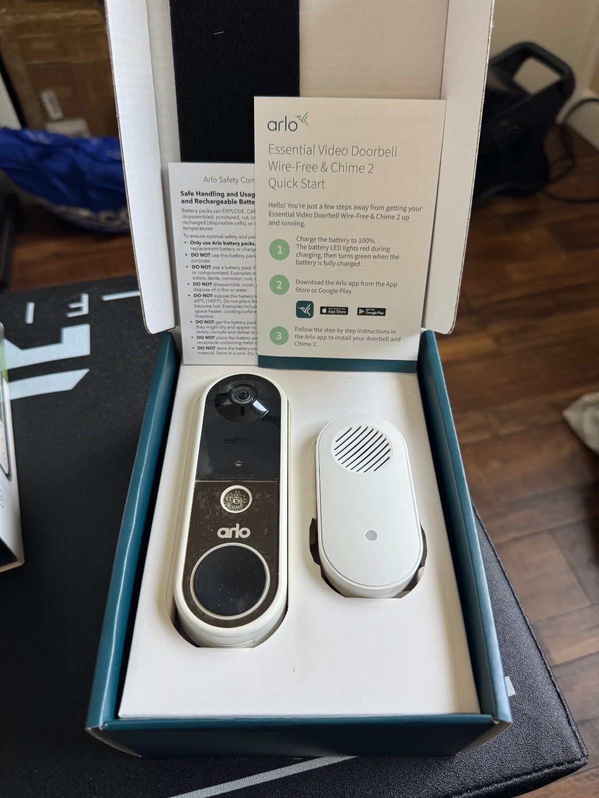 Arlo Ultra 2 4K Wireless Security System with Hub and Doorbell/Chime
