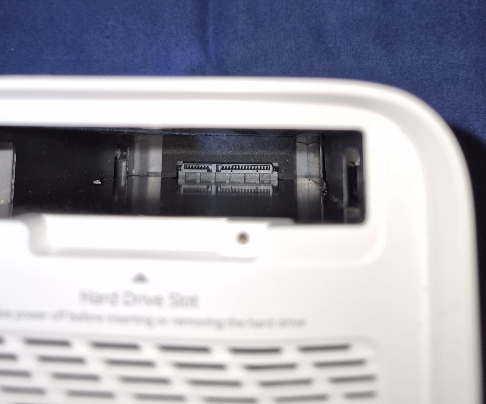 Eufy Security S380 HomeBase T8030, No Accessories – TESTED