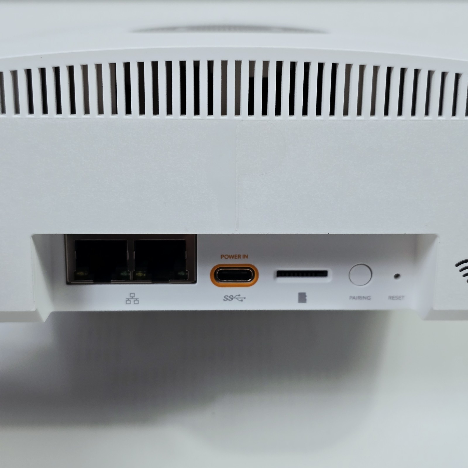 Ring Alarm Pro Base Station Hub Built-in eero Wi-Fi 6 Router Model 5AT3T3