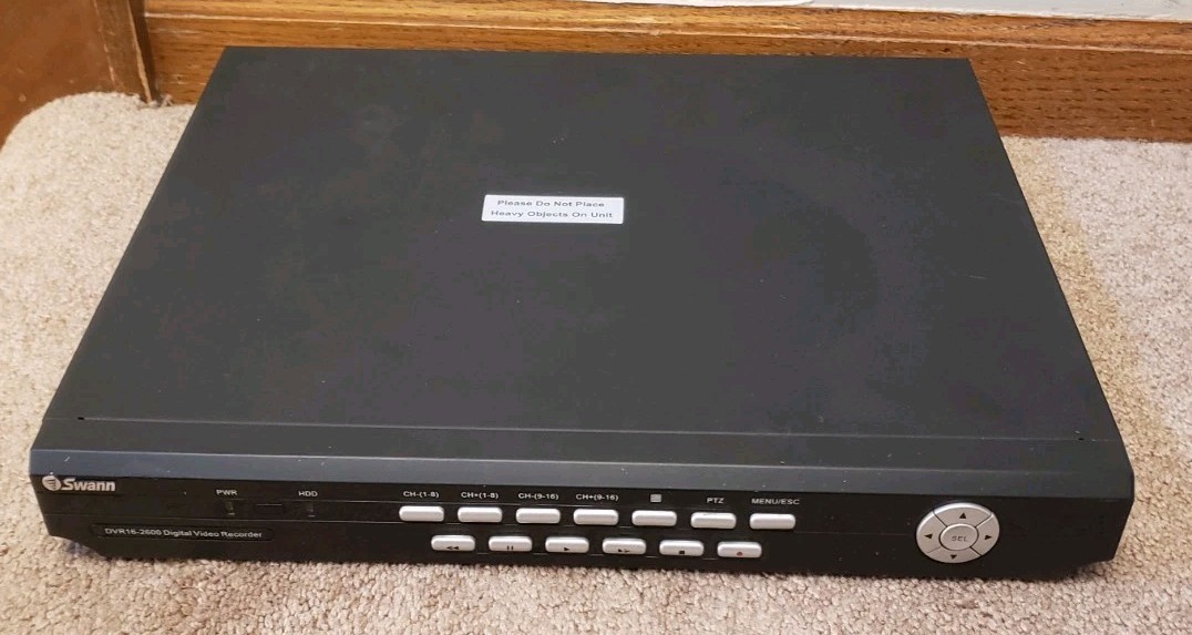 Swann Alpha Series D14 8-Channel Dvr Day Night 8 Cam 500gb HDD Security System