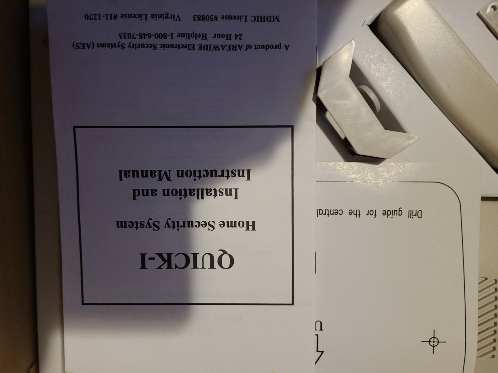 A.E.S.Quick-1 Home Security Starter Kit – White read Discription.