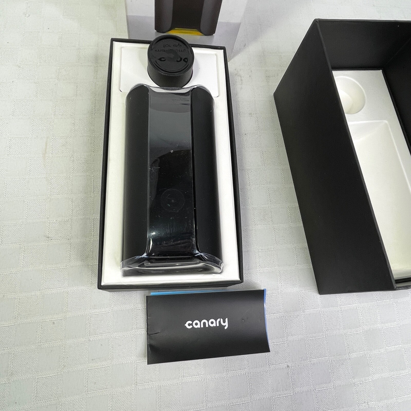 Canary All in One Indoor 1080p HD Security Camera Built in Siren Black AA