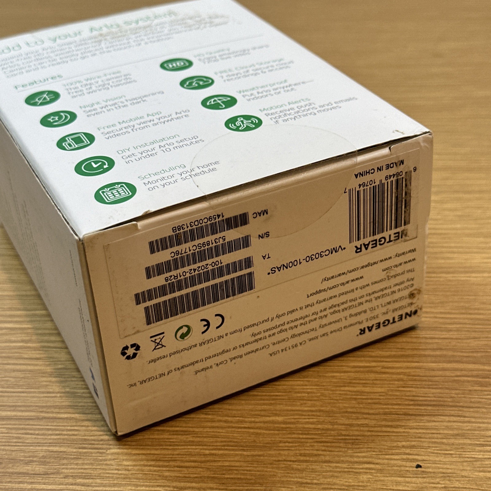 Arlo VMC3030-100NAS Wire-Free Indoor/Outdoor Security Camera OPEN BOX