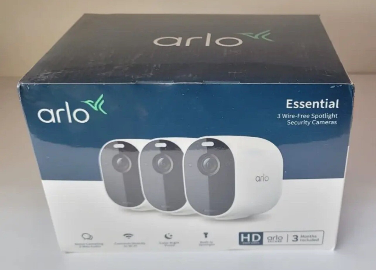 Arlo Essential Spotlight Indoor Outdoor 1080p HD Wireless Camera – Pack of 3…