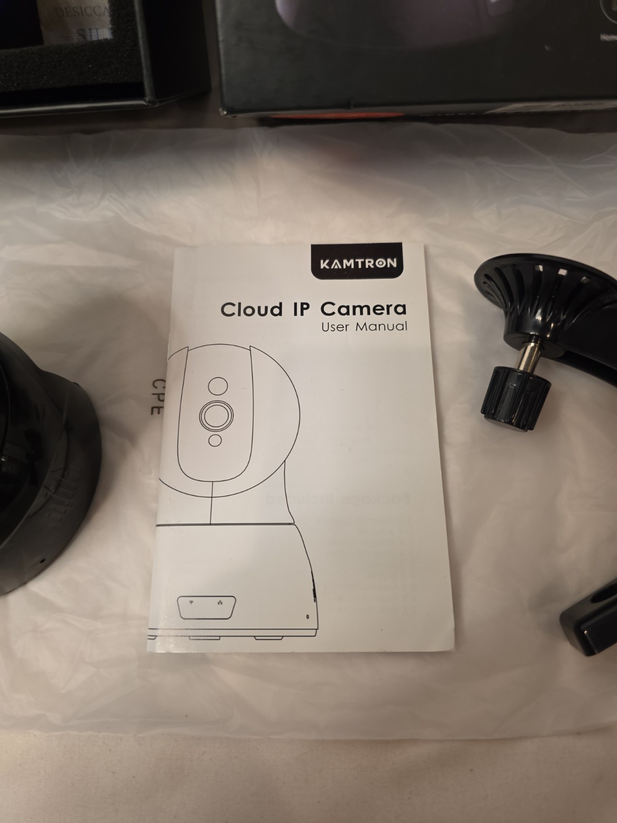 KAMTRON Wireless IP/Network Surveillance Camera 826 Wi-Fi Black Indoor 8W 5V