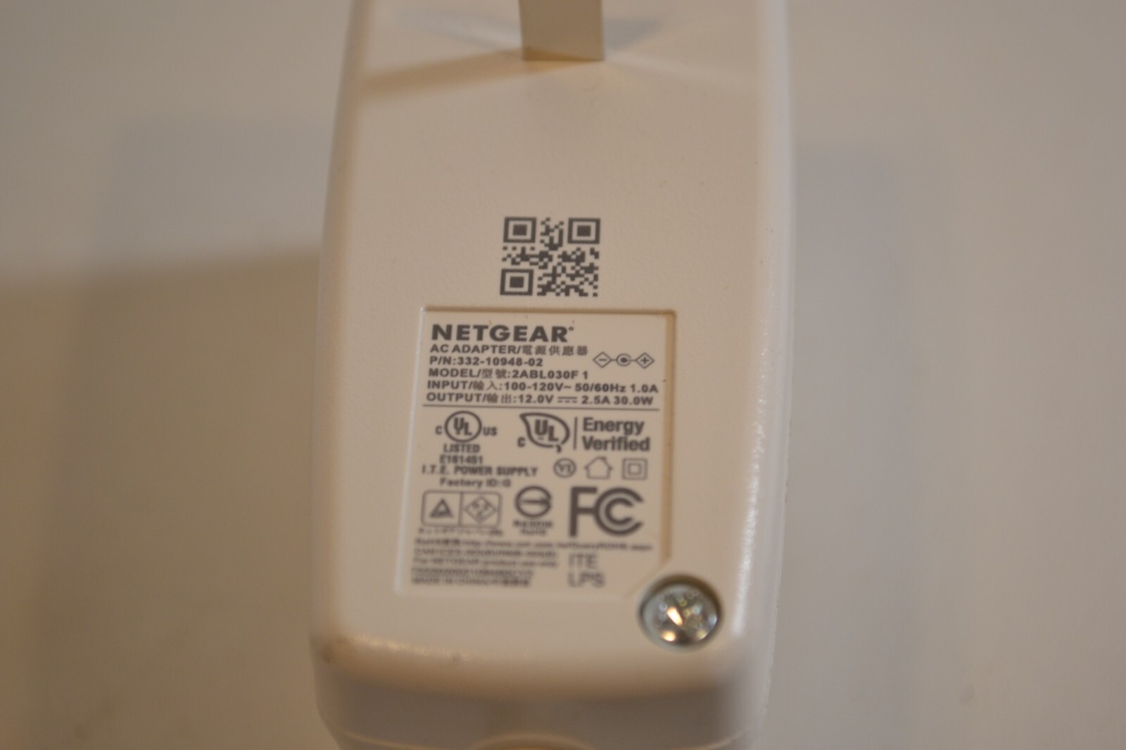 Netgear 2ABL030F 332-10948-02 12V 2.5A AC Power Adapter for Orbi RBR50 Router