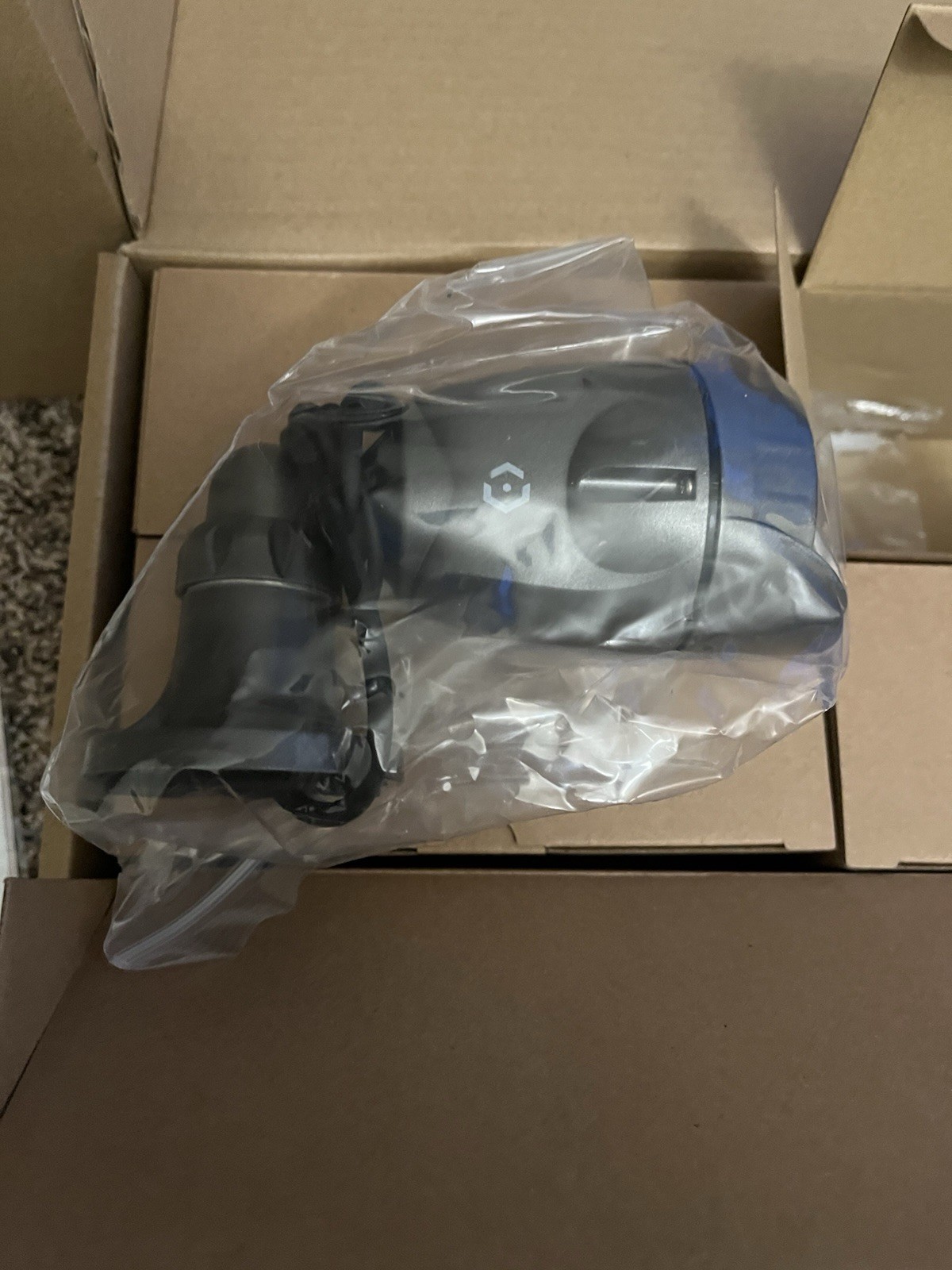 Amcrest AMDV6504 4-Channel Analog Camera System Night Vision 650TVL BNC 12V
