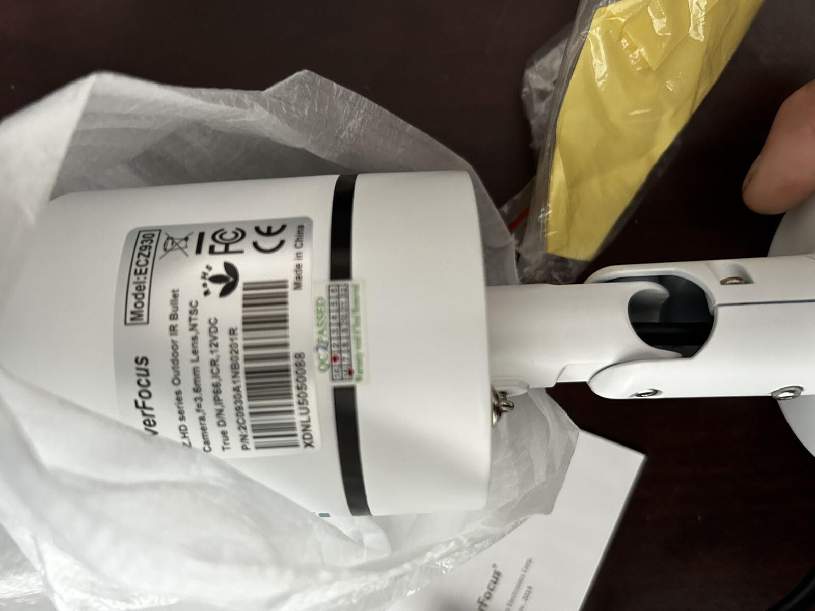 EverFocus – High Res. – Weather Resistant – IR Bullet Camera – ECZ 930. Analog