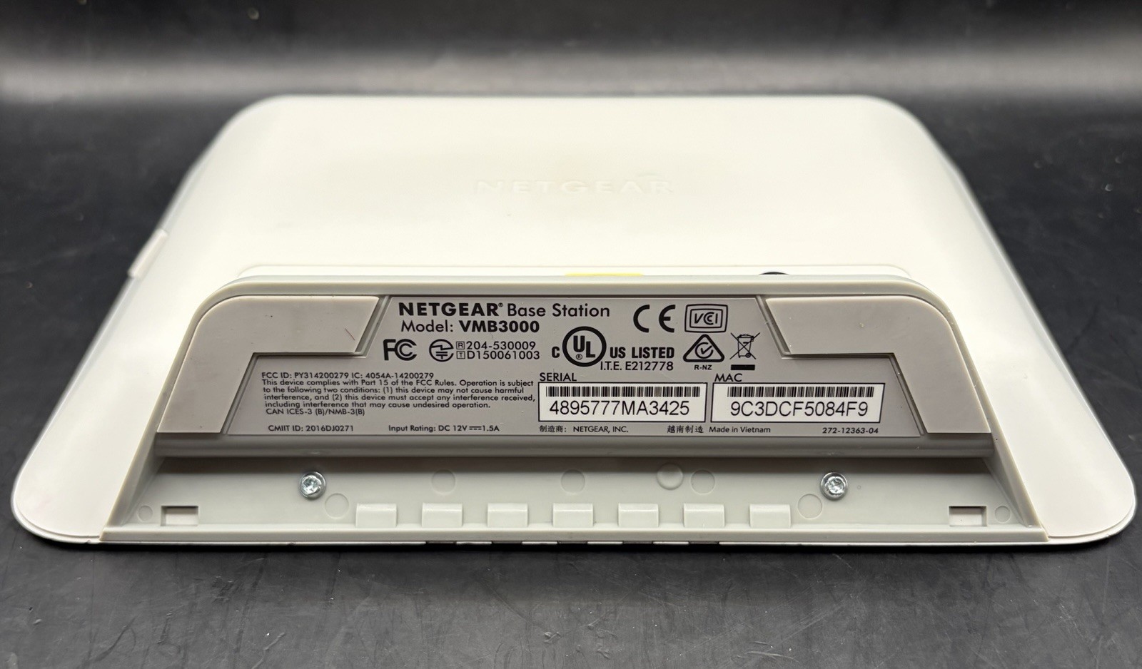 NETGEAR VMB3000 Arlo Base Station with Power Adapter
