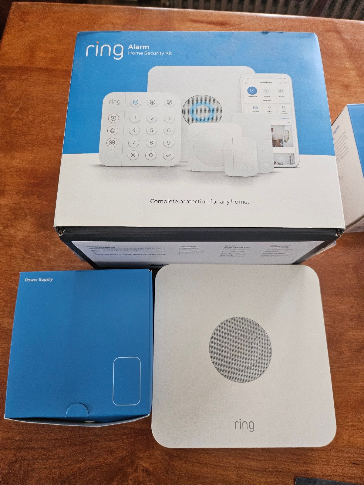 Ring Security System – 21 component bundle (14 part bundle + 6 sensors + camera)