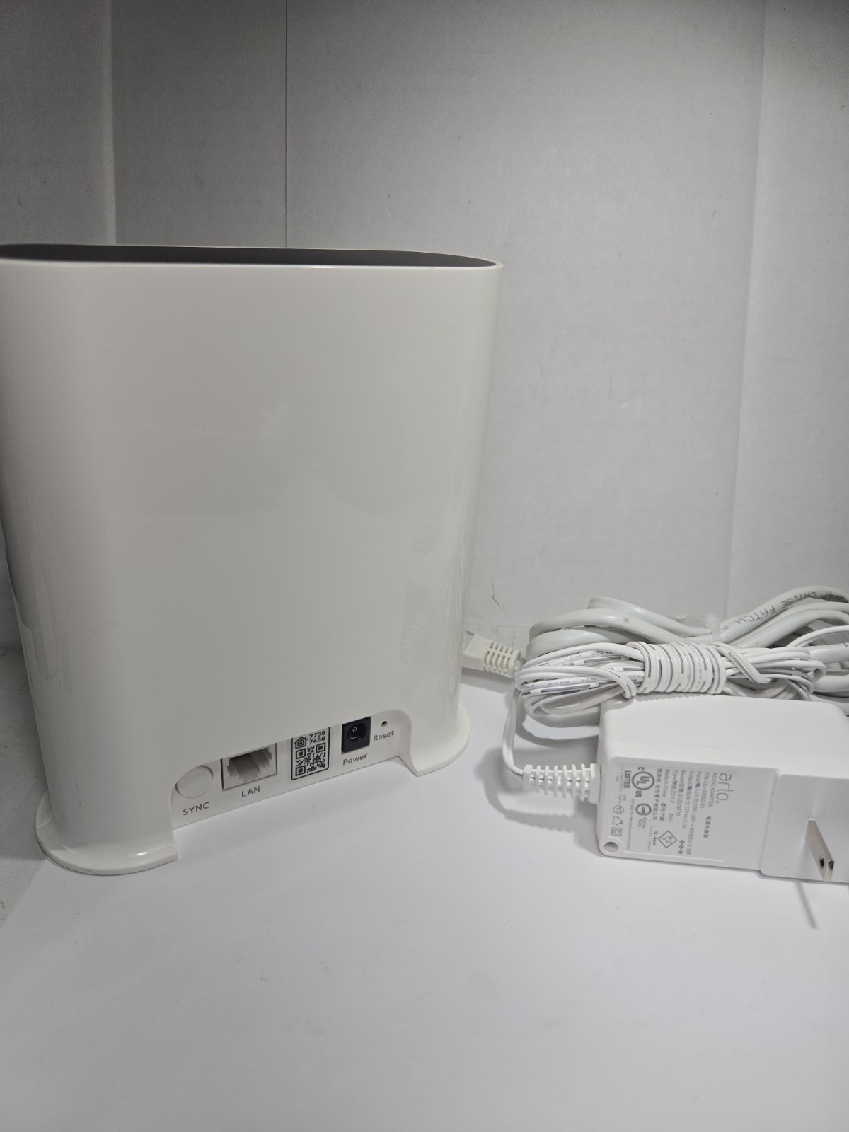 Arlo Ultra VMB5000 Smart Hub Wire-Free Ultra, Ultra 2, Ultra 2 XL Base Station