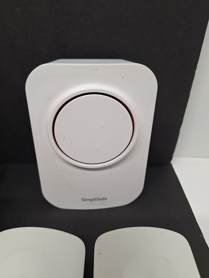 SimpliSafe Home Security System. Includes Base Station, 2 keypad and More