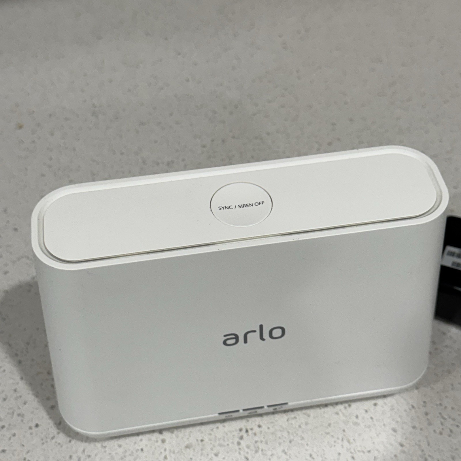 Netgear Arlo VMB4000 Wireless Security Hub Base Station w/ Power Adapter