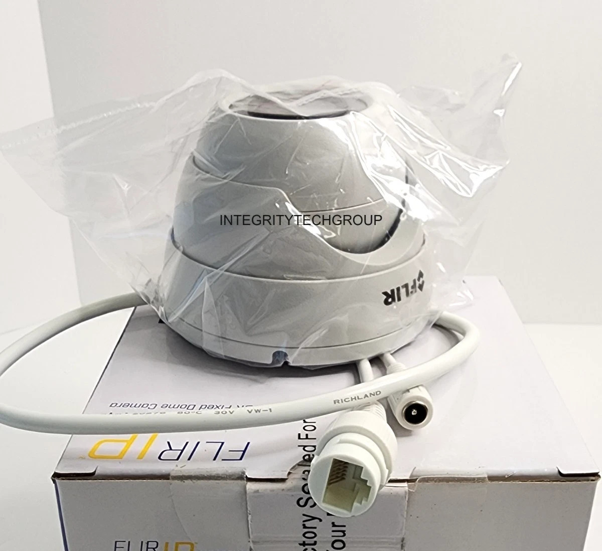 N243EW2 2MP Weatherproof Outdoor Network POE IP Dome Camera, NEW