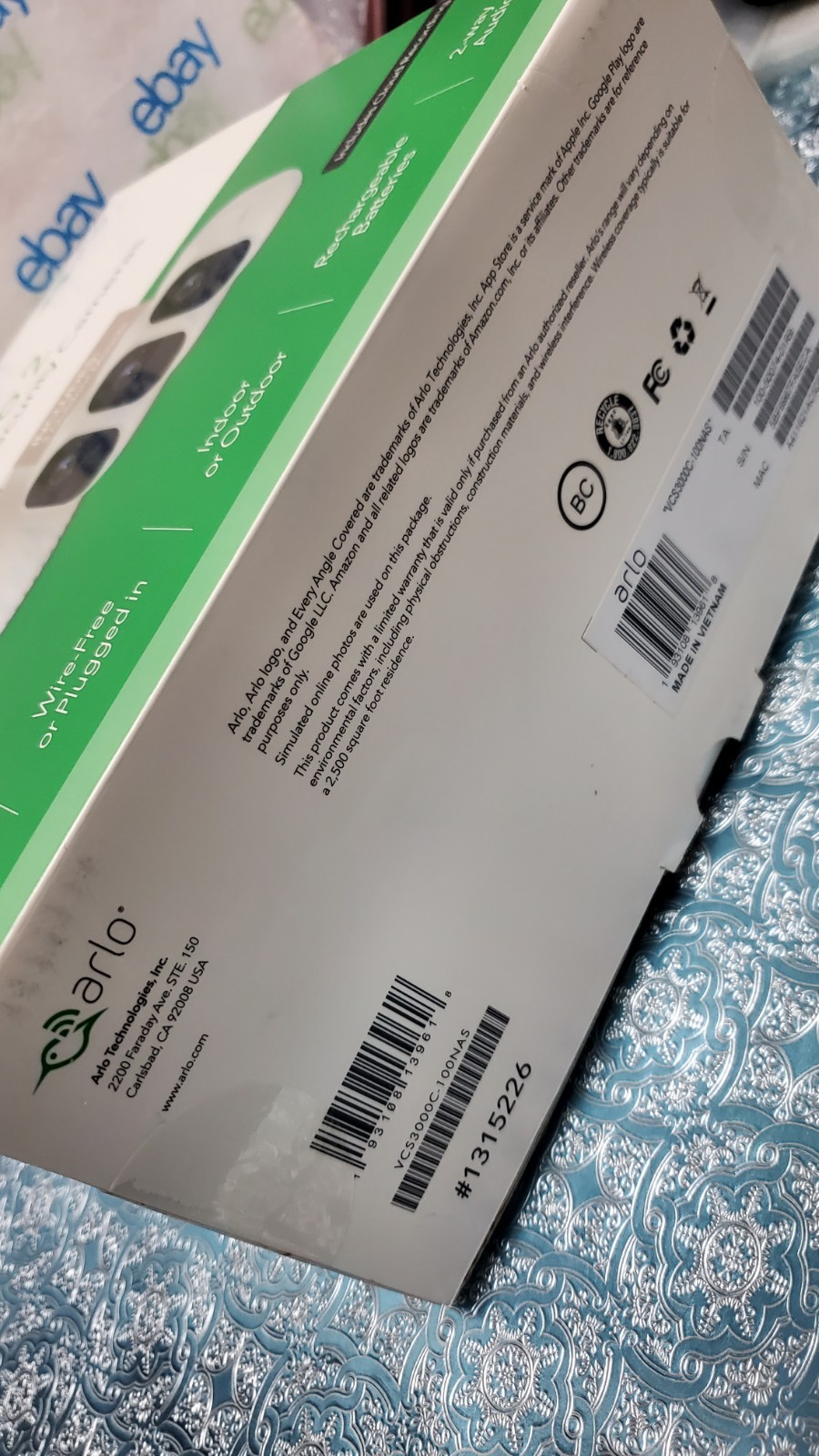 Arlo Pro 2 VCS3000C-100NAS VMC4030P 3 Wire-Free HD Security Cameras VMB3500 Base
