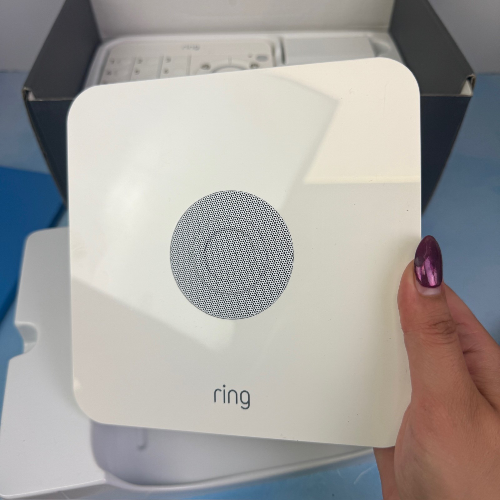 Ring Alarm Wireless Home Security 10 Kit (1st Gen) – White 4K11S7. Open Box