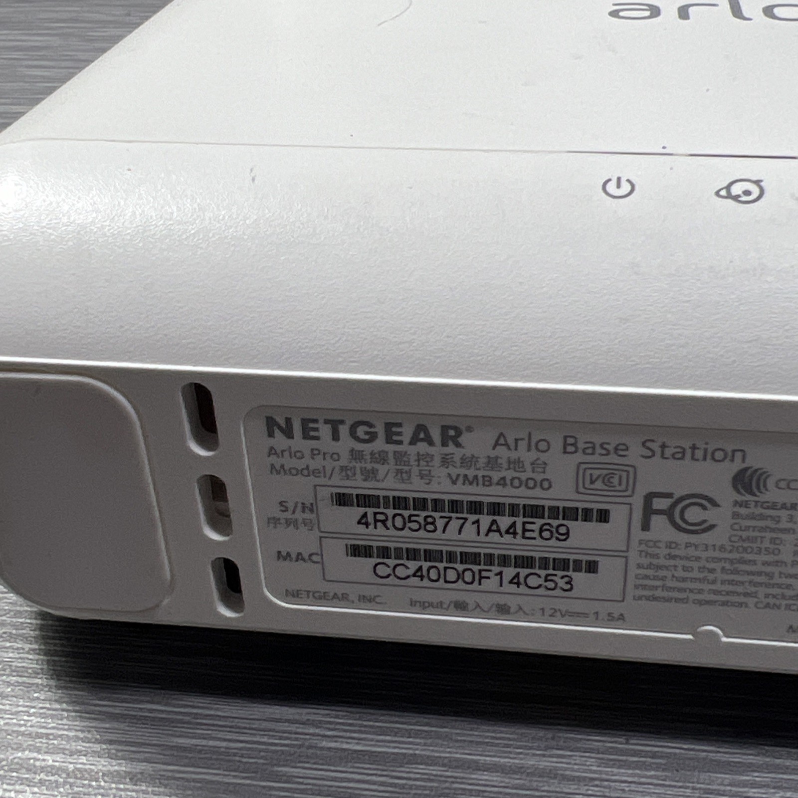 LOT OF 2 Arlo Netgear Base Station VMB4000 for Arlo, Pro, Pro 2 *FOR PARTS*