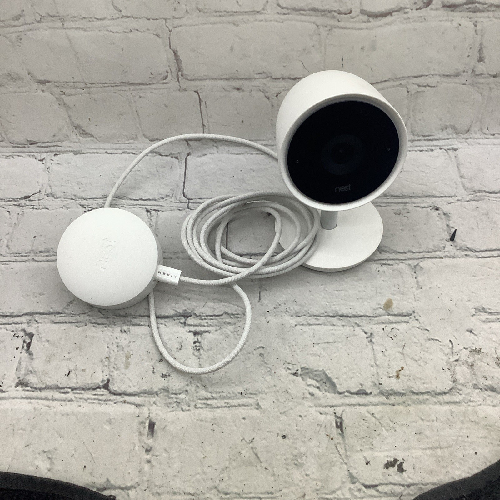 Google Nest NC3100US Cam IQ Indoor 1080p HD Wireless Security Camera White A0053