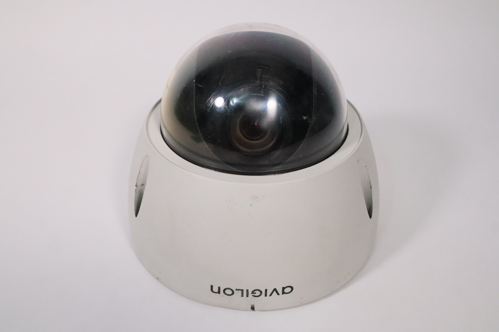 Avigilon 1.0MP-HD-DOME-DN JPEG2000 Dome Camera 1280 x 720 W/ IR SCV Mega Pixel