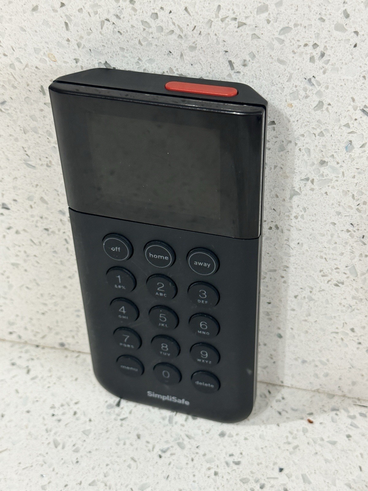 SimpliSafe Security System Keypad SSKP3 and Camera SSCM1 2pc Bundle in Black