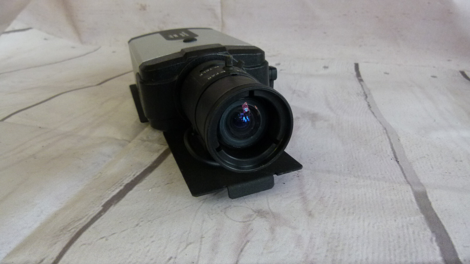 Cisco 2500 IP Camera CIVS-IPC-2500 with Fujinon Lens YV5x2.7R4B-SA2
