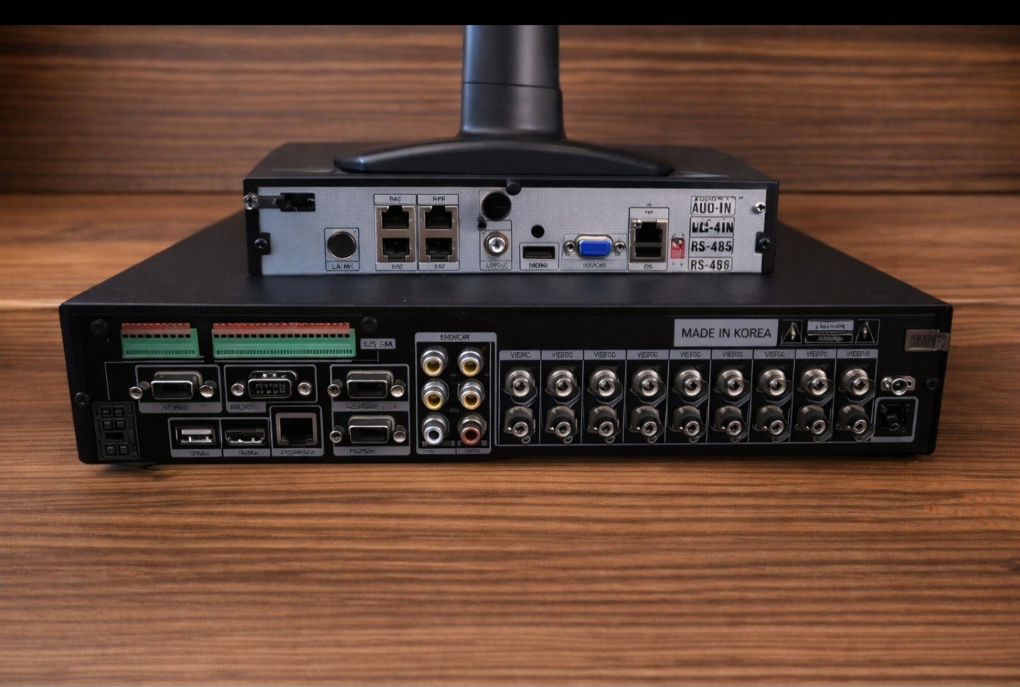 Digital Watchdog Video Surveillance – DW-VP9-4P 2T, DW-VF 161T, DWC-MB421TIR650