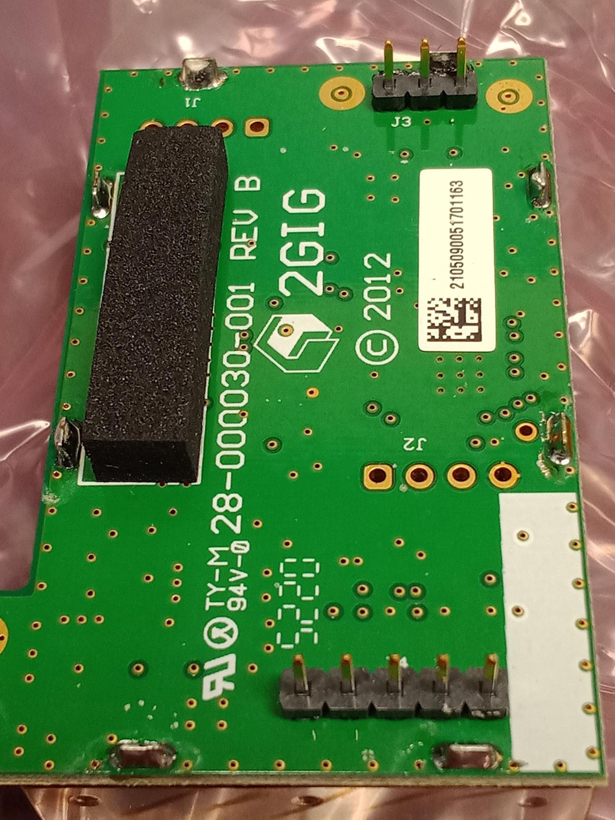 2GIG GC2e Wireless Receiver for 345/900Mhz+Encrpted Sensors