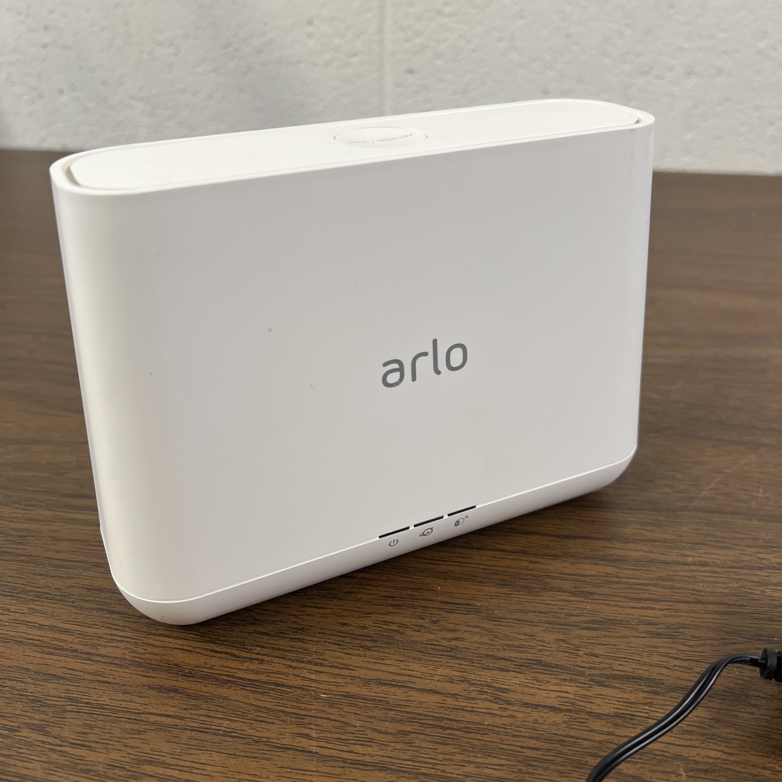 Netgear Arlo Pro VMB4000 Wireless Security Camera Base Station w/ AC Adapter