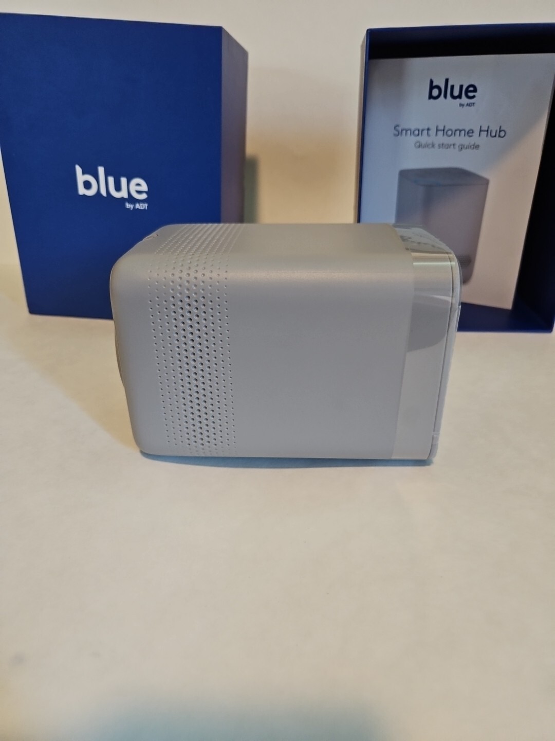 Blue by ADT Smart Home Hub Model #S40LR0-01 Pearl Grey SN:2102H40001474 No Cord