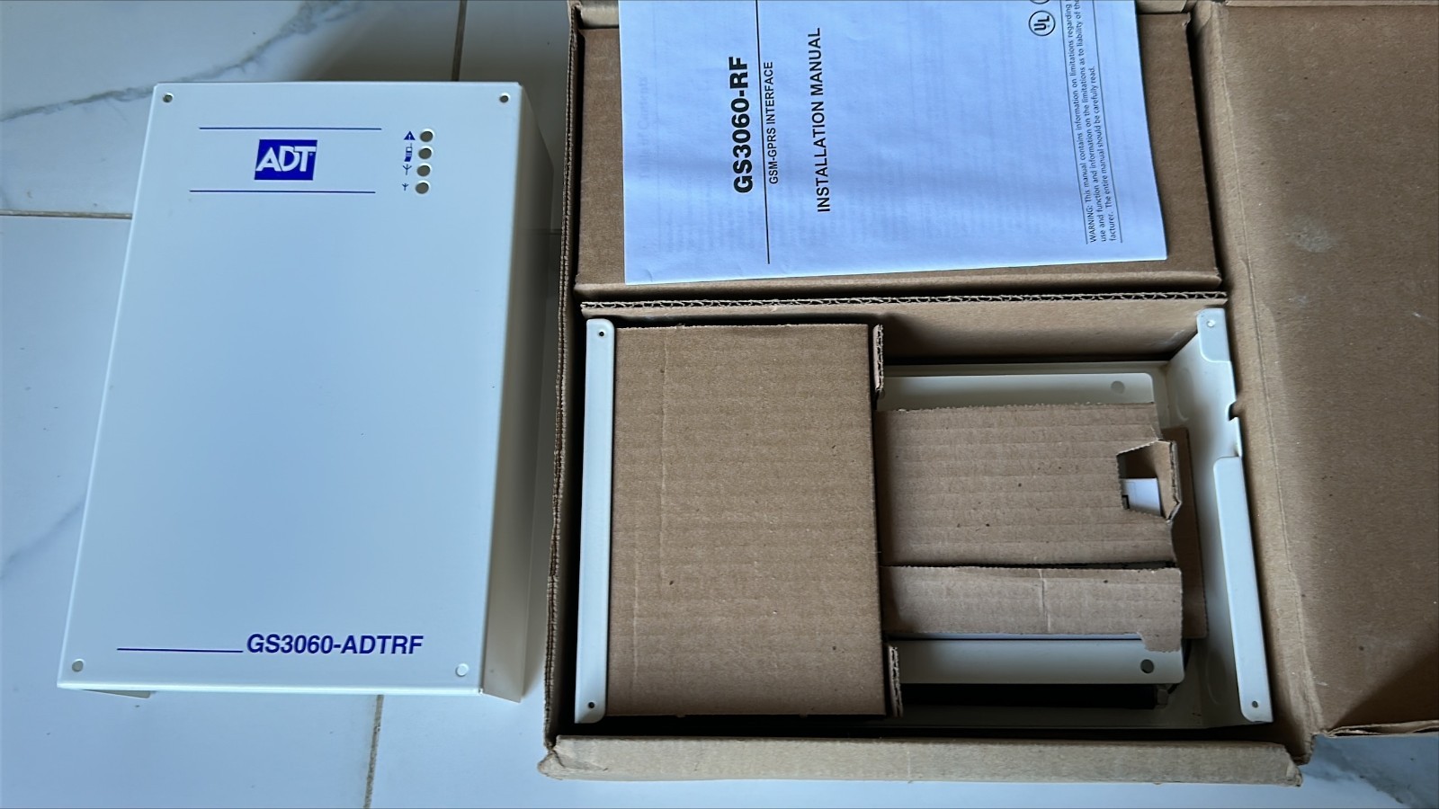 New DSC GS3060-ADTRF Universal Wireless Alarm Communicator ( Discontinued )