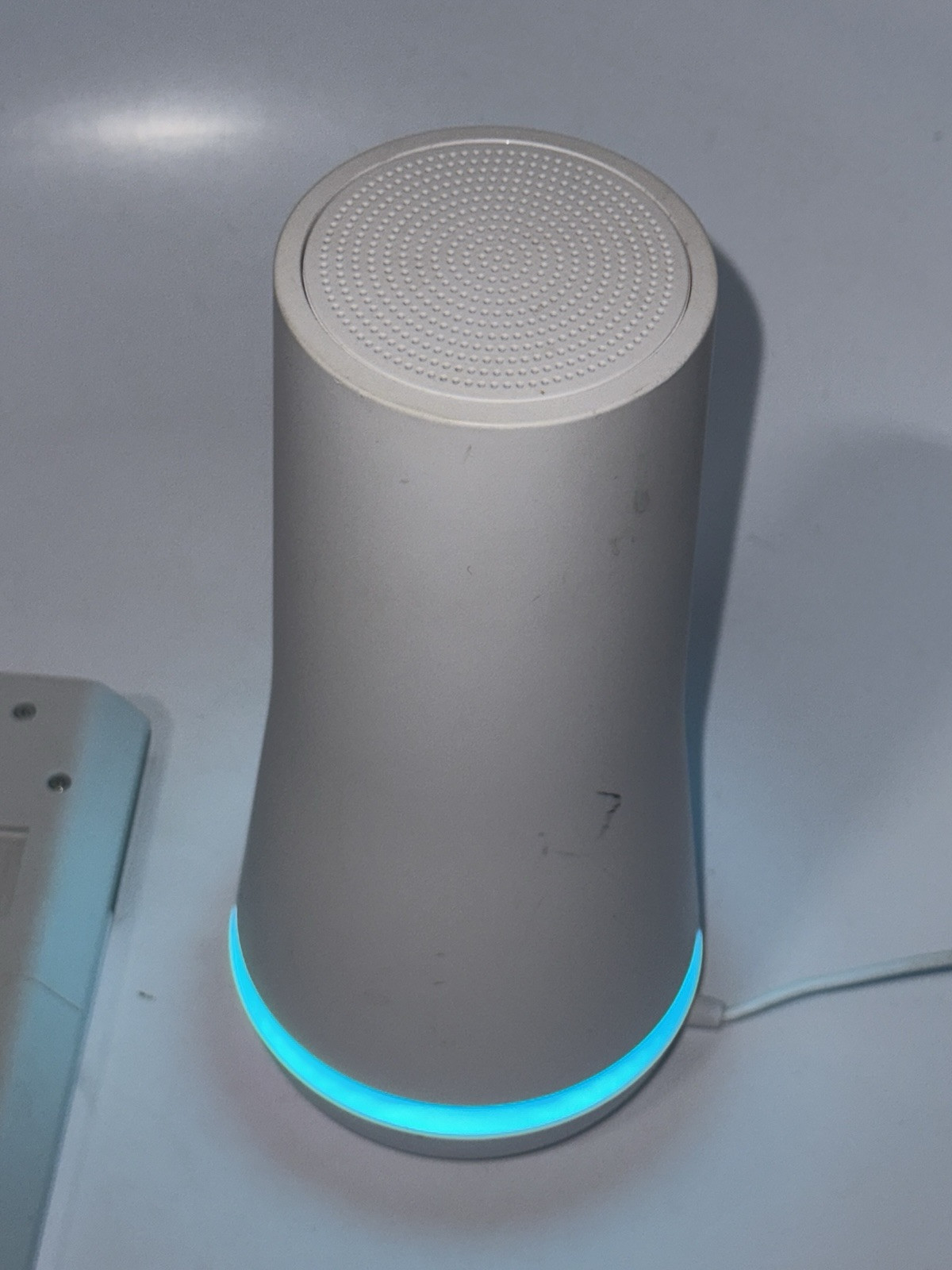 SimpliSafe Home Security System Base Station SSBS3 With Keypad SSKP3
