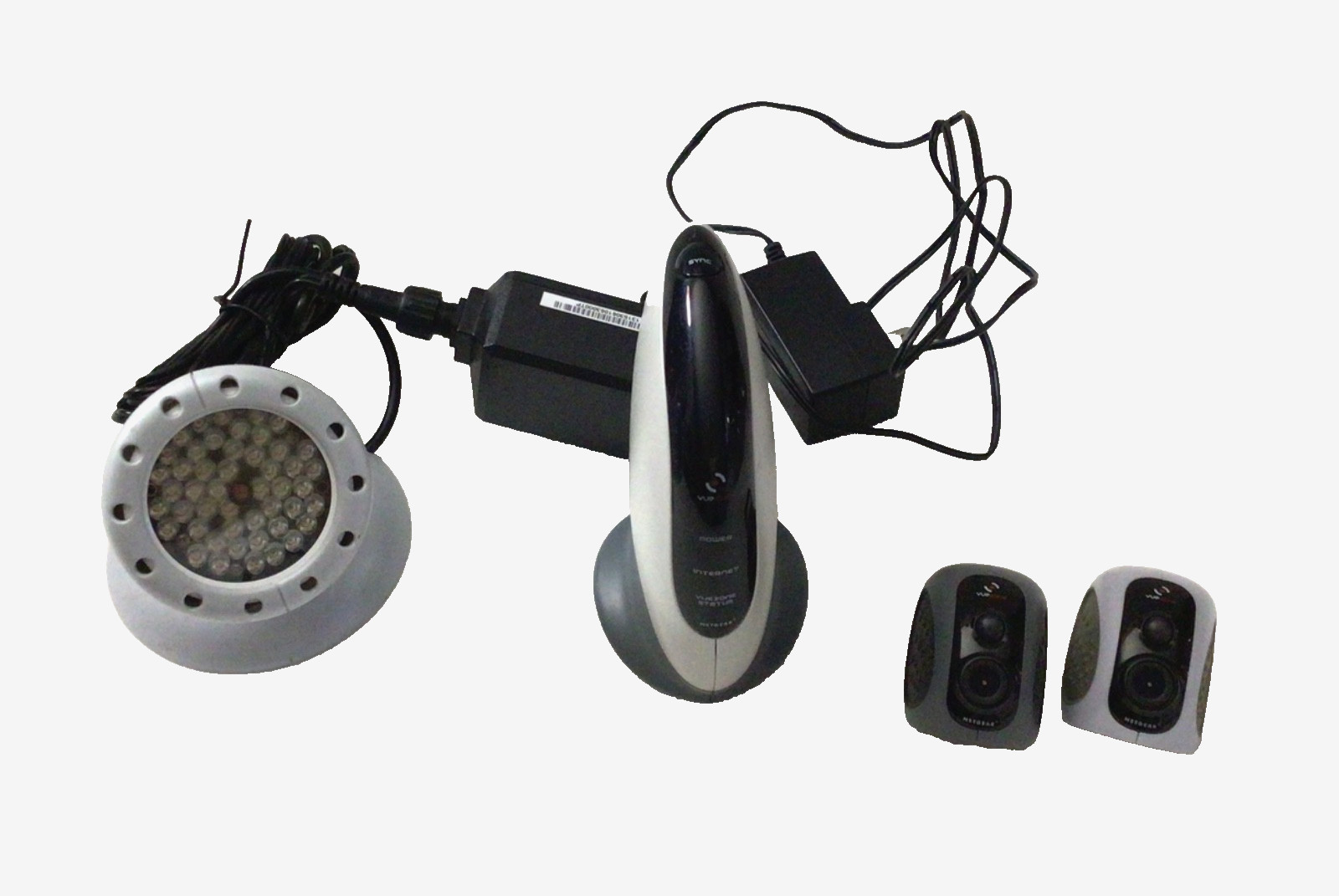 NetGear VueZone Security System GW2010 Base Station, Router, Cameras, Night Visi
