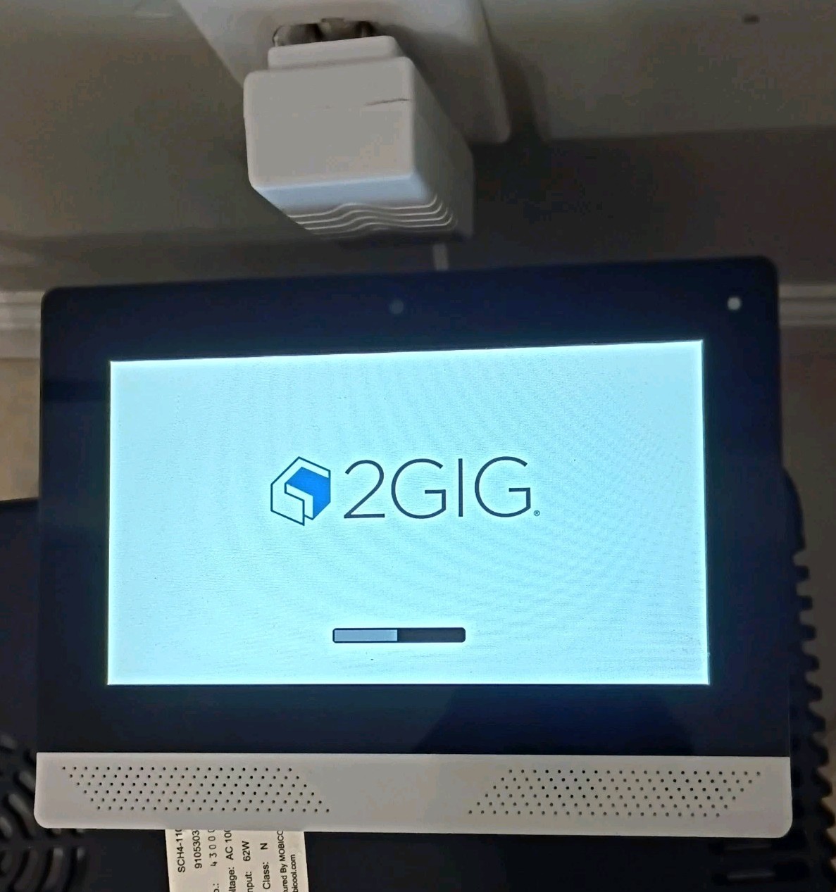 2GIG EDGE Security Panel with 7 In. Touchscreen, Verizon (2GIG-EDG-NA-VA)