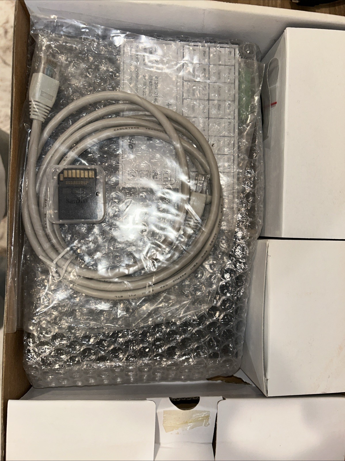 OzVision 4-osn oz vision secure gateway open box DVR 4-hvr No 12v power supply