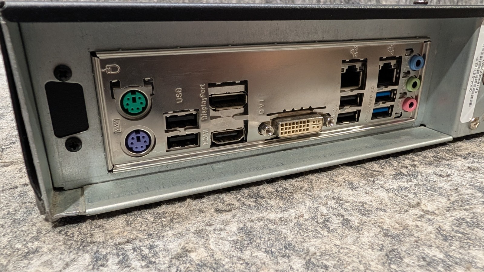 Exacq Vision 0804-02T-ELP Network Video Recorder w/ 2 TB HDD & Keyboard