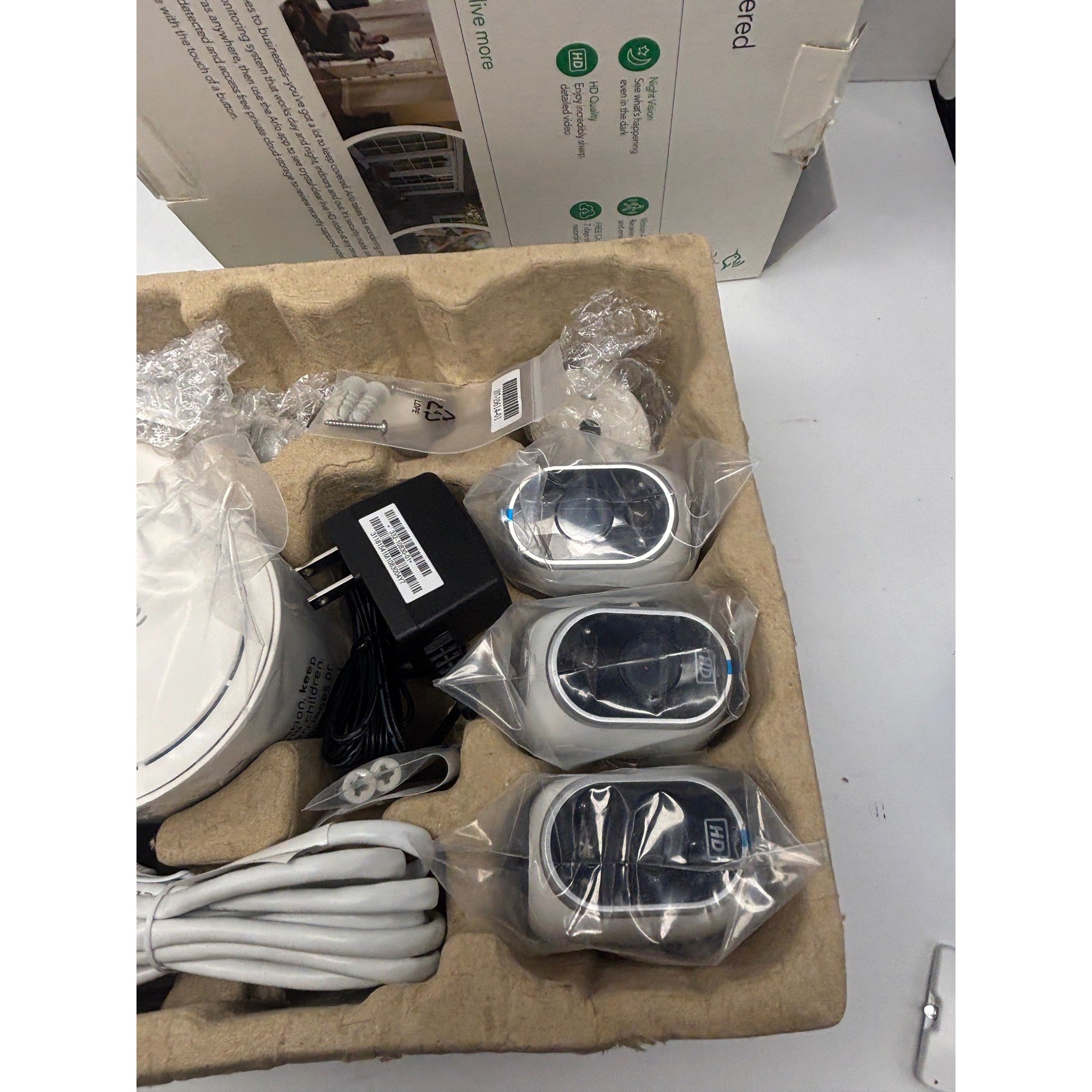 Netgear Arlo 3 Wire-Free HD Security Camera System VMS3330 Night Vision White