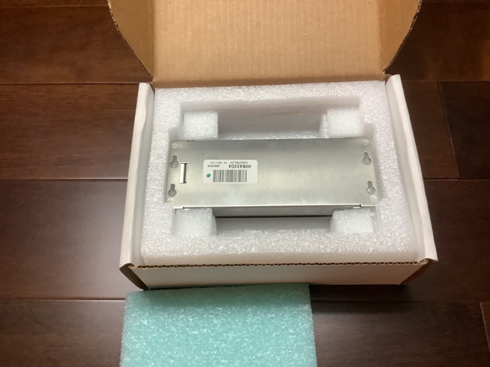 Honeywell Video HVB422C4 Data Port Expander 4 Channel RS422/485 Receiver-Driver